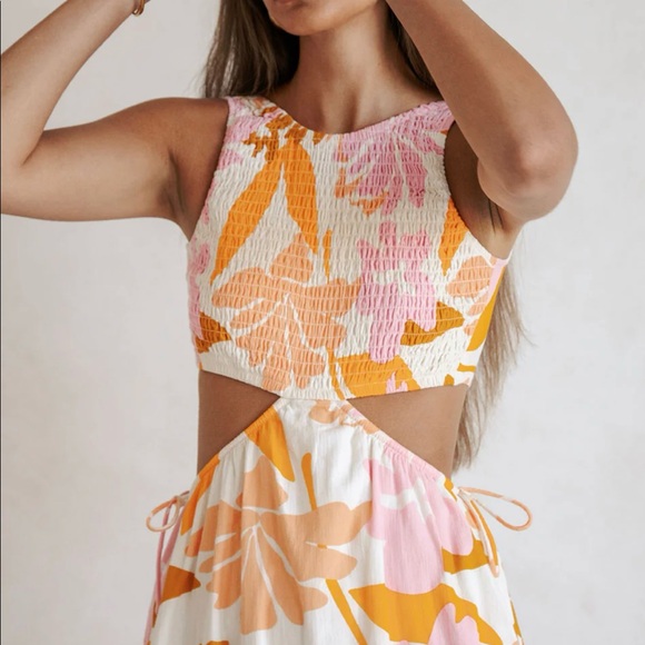 *NEW SABO DRESS* - Picture 5 of 7